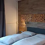Haus Binder Weissensee