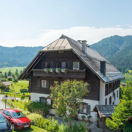 Haus Binder Ubytování v soukromí Weissensee